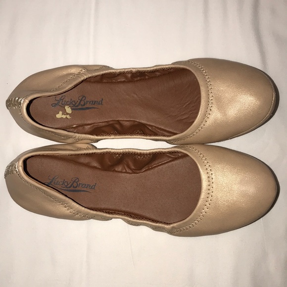 lucky brand emmie flats platinum